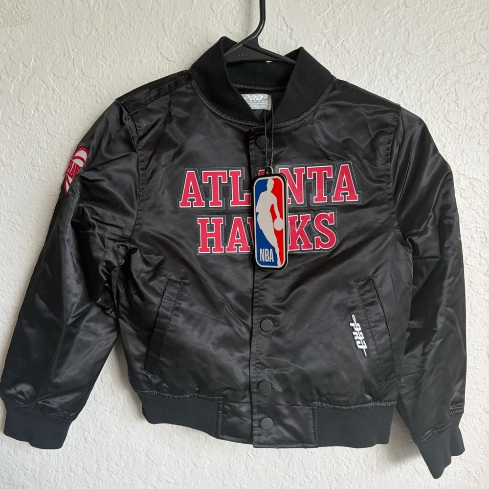 NWT Atlanta Hawks Pro Standard Black Satin Jacket - Little Boys Size 6